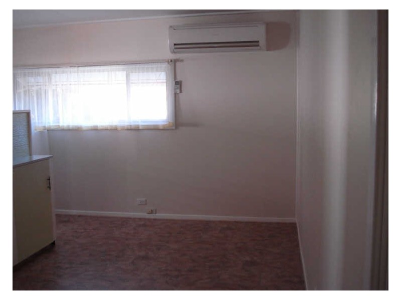 19B Buckland Street, Harristown QLD 4350