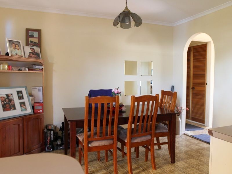 4 Moselle Court, Blue Mountain Heights QLD 4350