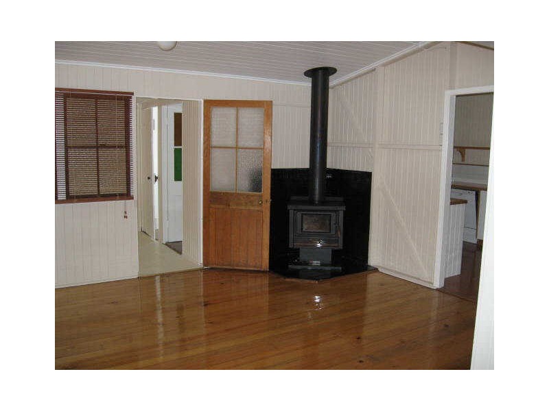 10 Hampshire Street, Toowoomba City QLD 4350