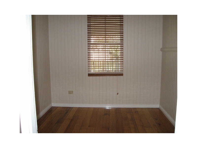 10 Hampshire Street, Toowoomba City QLD 4350