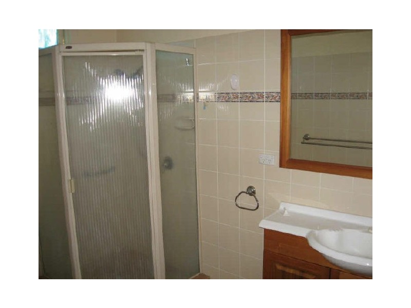 18 Seaton Street, Centenary Heights QLD 4350