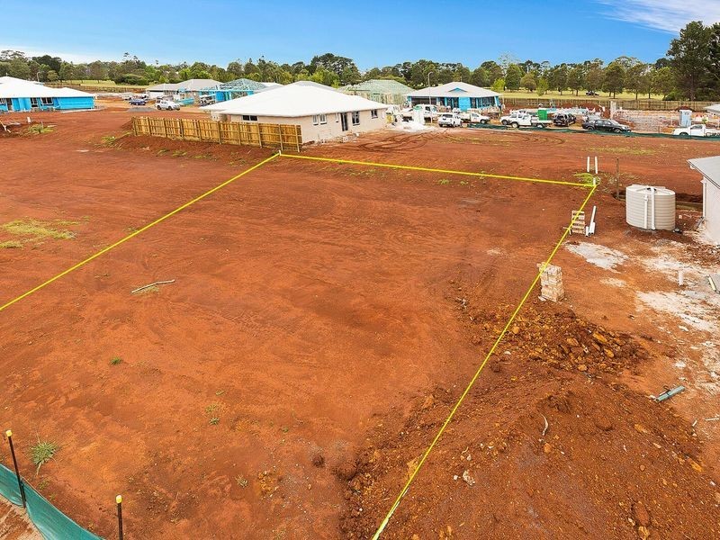 4 Entabeni Drive, Kearneys Spring QLD 4350