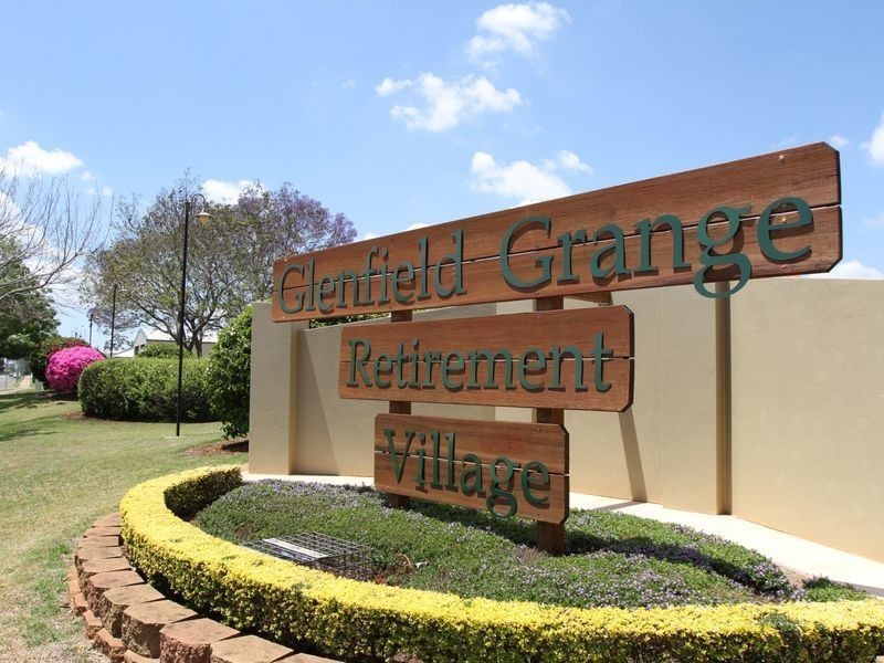 20/12 Glenfield Court, Middle Ridge QLD 4350