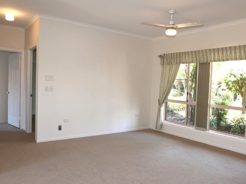 20/12 Glenfield Court, Middle Ridge QLD 4350
