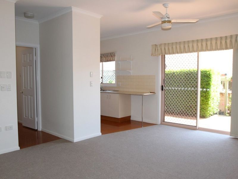 20/12 Glenfield Court, Middle Ridge QLD 4350