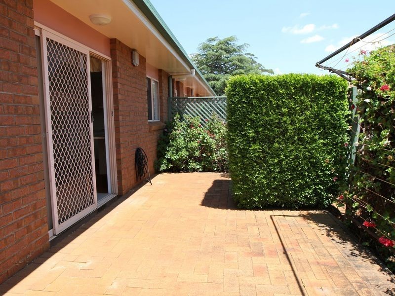 20/12 Glenfield Court, Middle Ridge QLD 4350