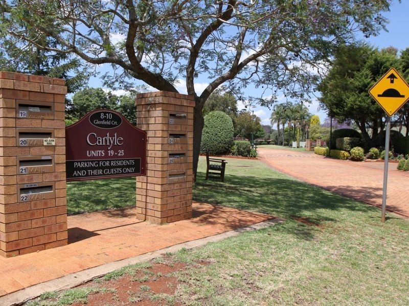 20/12 Glenfield Court, Middle Ridge QLD 4350