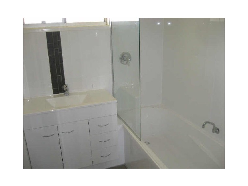 6/22 Kirklees Street, Newtown QLD 4350