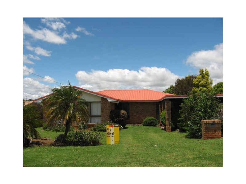 18 Nellie Street, Centenary Heights QLD 4350