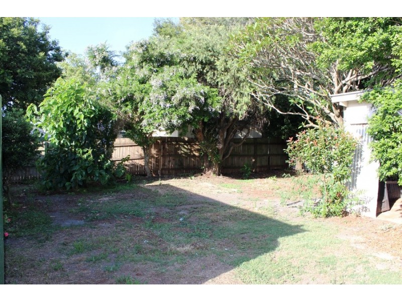 4 Louisa Street, South Toowoomba QLD 4350