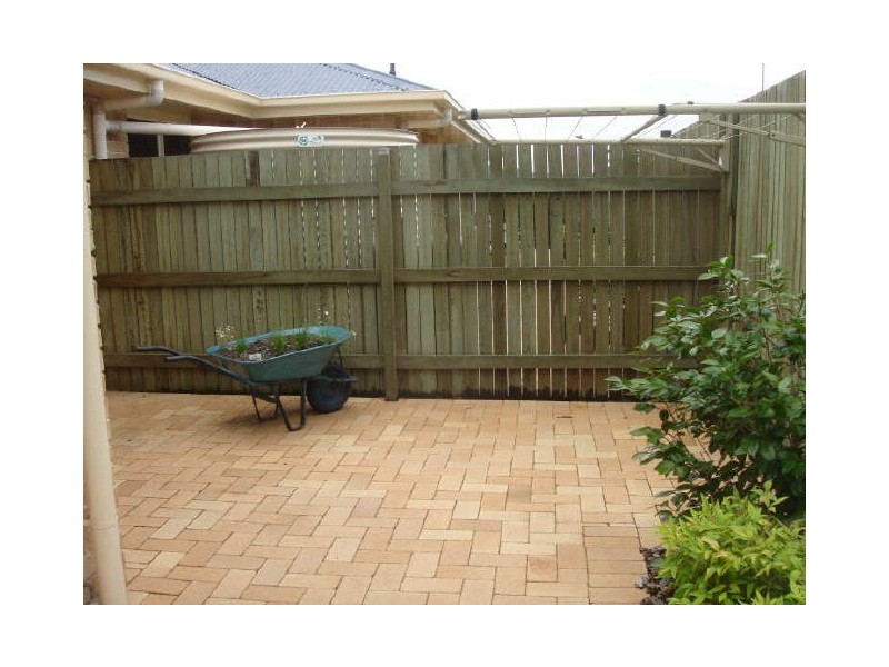 5/68 Holberton Street, Rockville QLD 4350