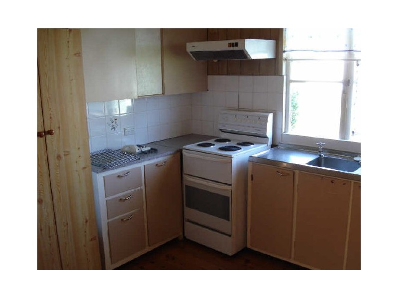 7A Victory Street, Newtown QLD 4350