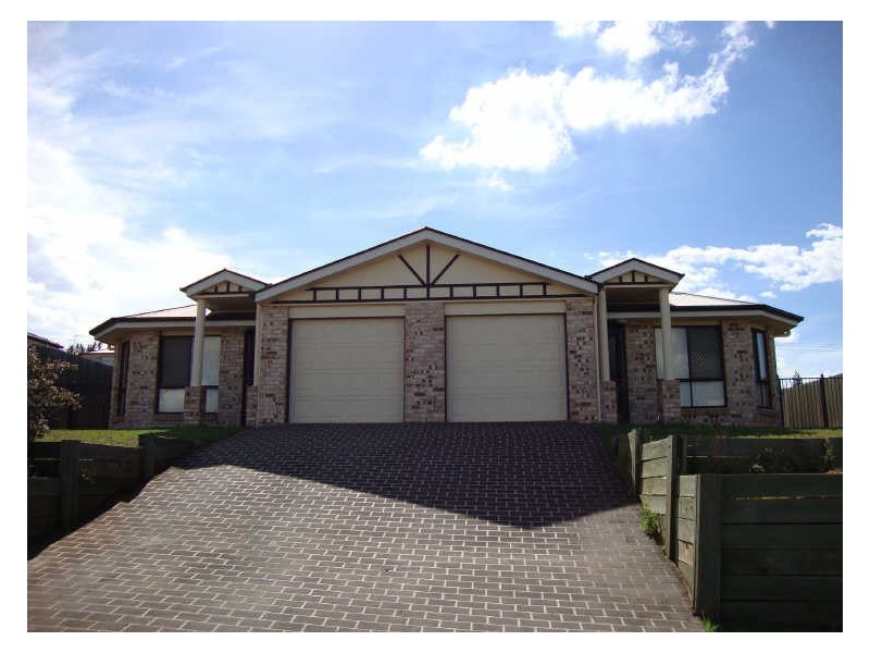 2/9 Mason Court, Kearneys Spring QLD 4350