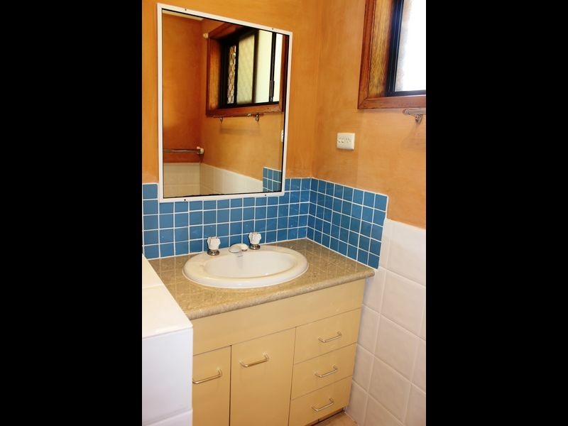 2/12 Athol Street, Harlaxton QLD 4350