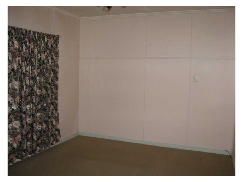 6 Louden Street, South Toowoomba QLD 4350