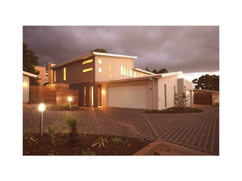 1/4B Herries Street, Rangeville QLD 4350