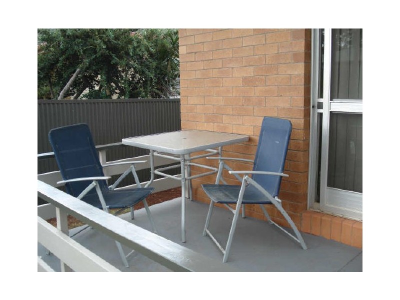 6 Raelyn Street, Centenary Heights QLD 4350