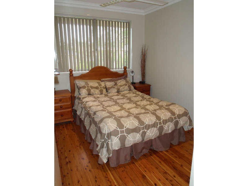 6 Raelyn Street, Centenary Heights QLD 4350