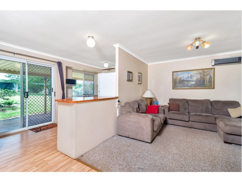 89 Reushle Road, Cabarlah QLD 4352