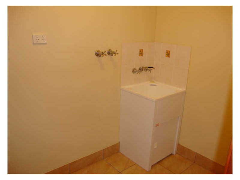 1/9 Mason Court, Kearneys Spring QLD 4350