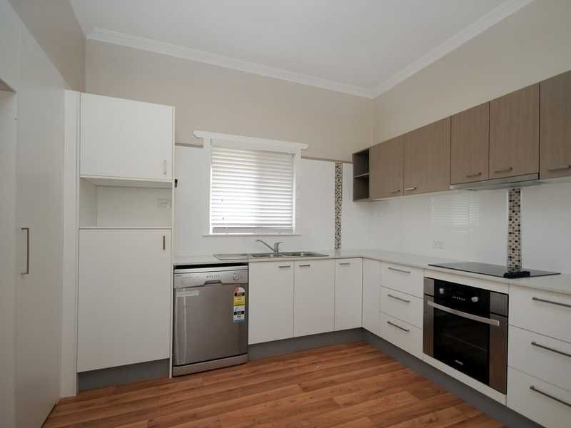 724 Ruthven Street, South Toowoomba QLD 4350