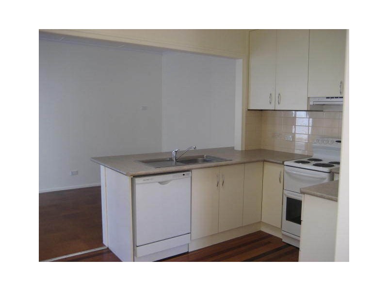 38 Rowbotham Street, Rangeville QLD 4350