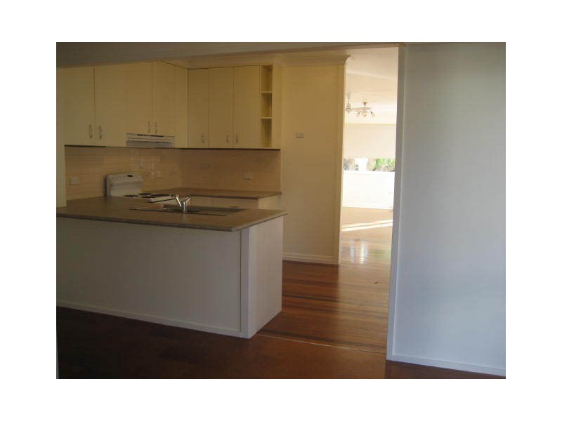 38 Rowbotham Street, Rangeville QLD 4350