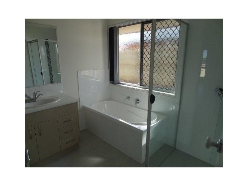29 Trevean Drive, Kleinton QLD 4352
