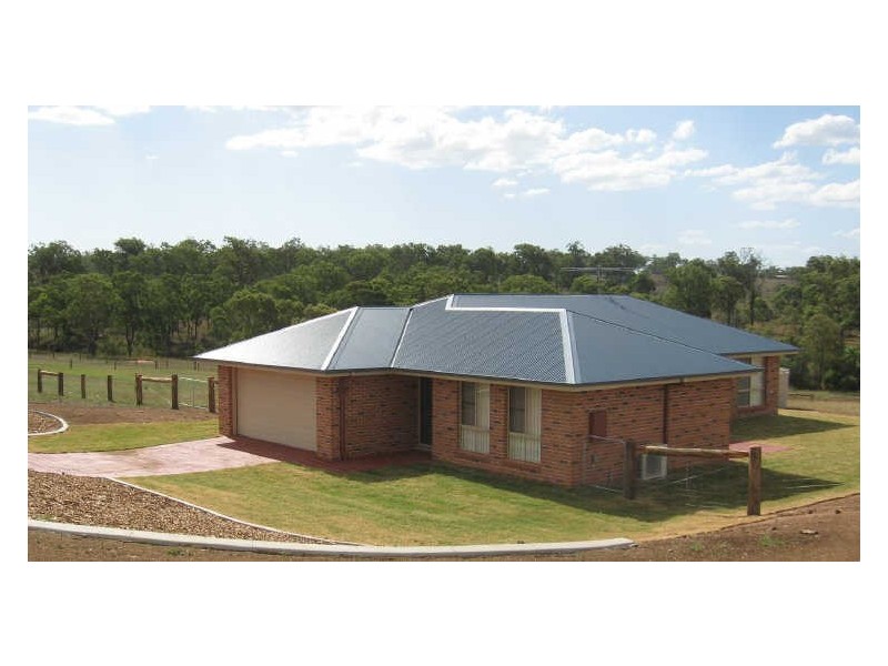 7 Willis Road, Meringandan QLD 4352