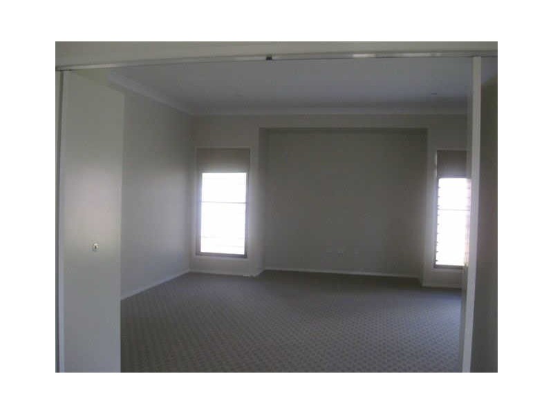 1 Eagle Street, Highfields QLD 4352