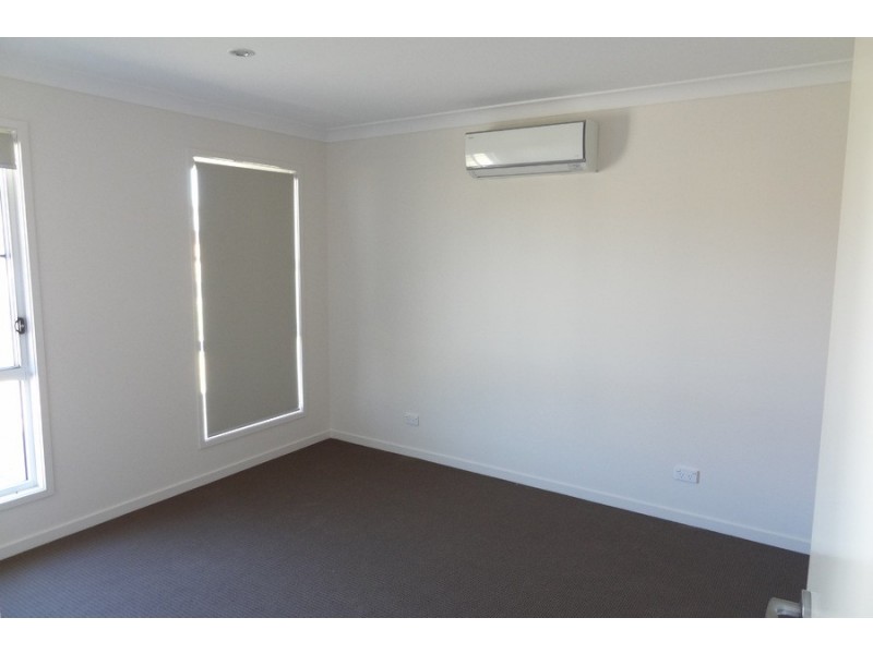 44 Ferguson Road, Westbrook QLD 4350