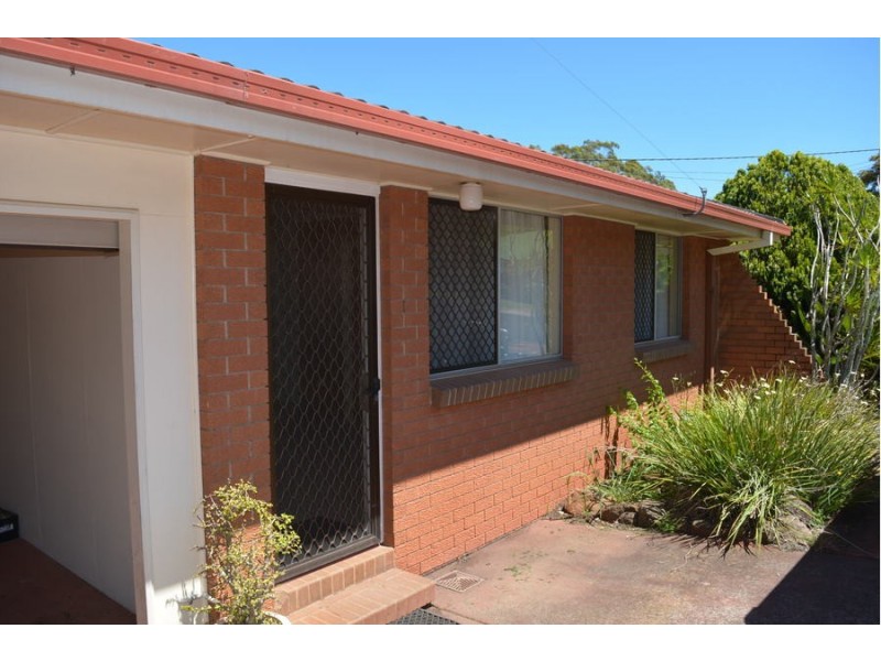 1/16 Spies Court, Mount Lofty QLD 4350