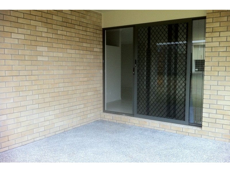 8 Koel Crescent, Highfields QLD 4352