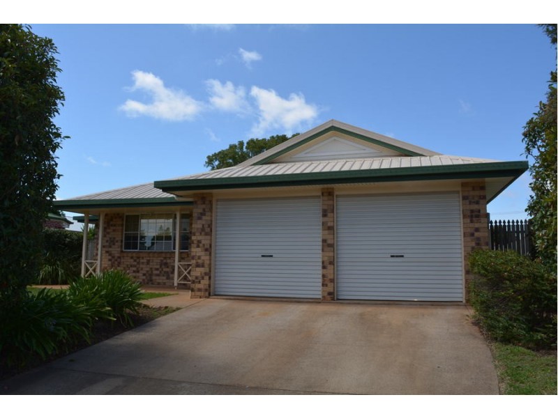 18 Freyling Court, Kearneys Spring QLD 4350