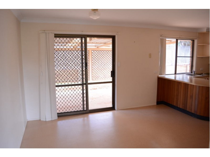 12 Ballin Drive, Centenary Heights QLD 4350