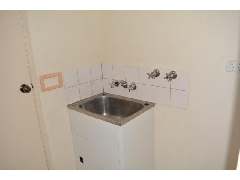 4/233 Hume Street, South Toowoomba QLD 4350