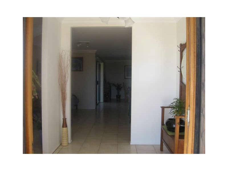 9 Eric Court, Cambooya QLD 4358