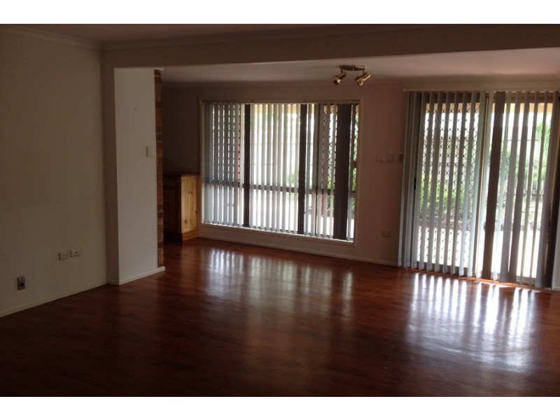 593 Greenwattle Street, Glenvale QLD 4350