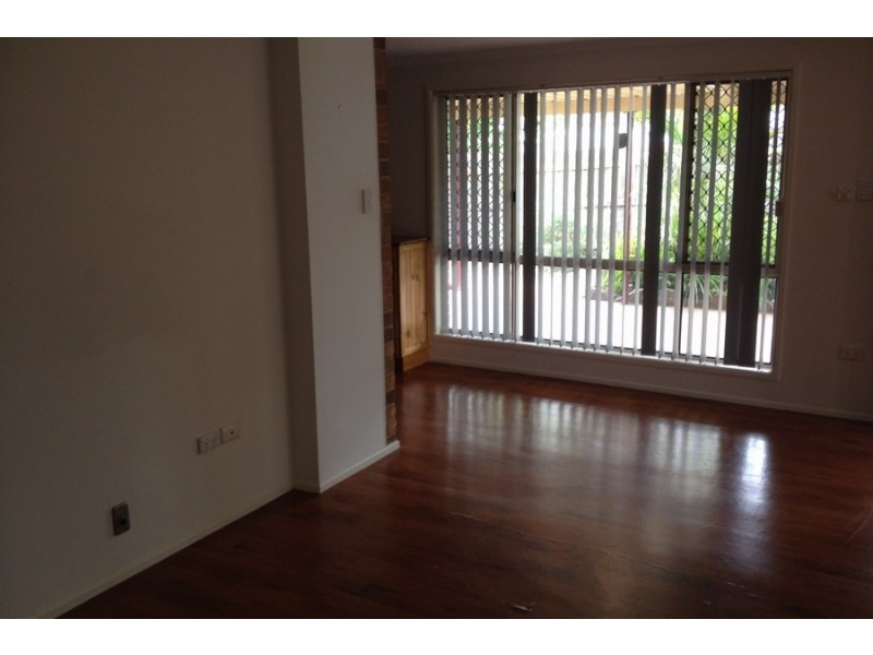 593 Greenwattle Street, Glenvale QLD 4350