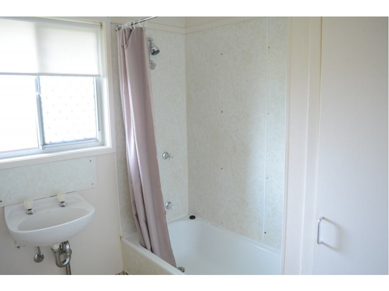 5/6 O’Brien Street, Harlaxton QLD 4350