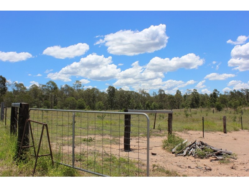 16 Wilkinson Place, Grantham QLD 4347