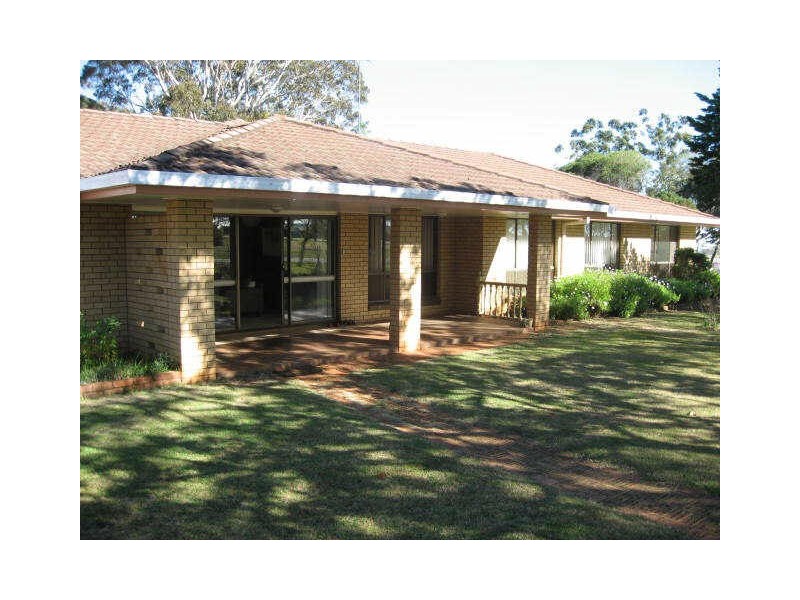 138 Baker Street, Darling Heights QLD 4350