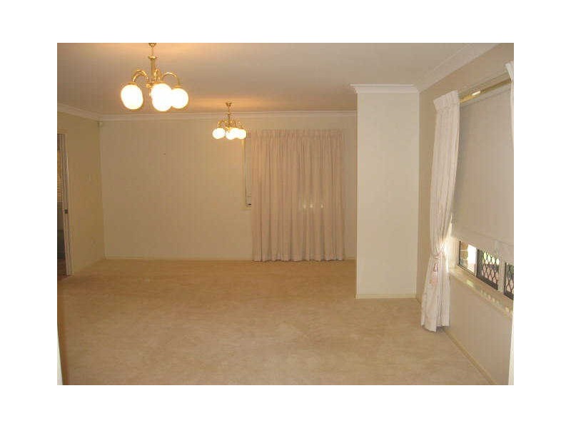 3 Shamrock Court, Middle Ridge QLD 4350