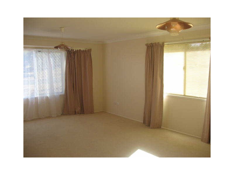 5 Catherine Crescent, Kingsthorpe QLD 4400