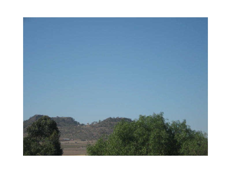 5 Catherine Crescent, Kingsthorpe QLD 4400