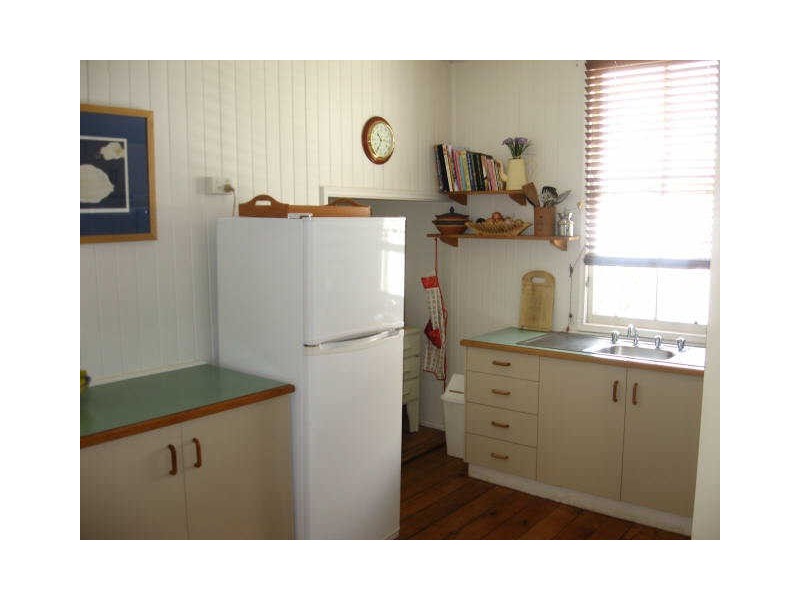 18 Suffolk Street, East Toowoomba QLD 4350