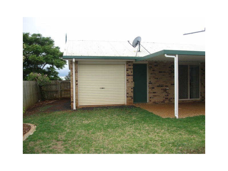 11 Dalzell Crescent, Darling Heights QLD 4350