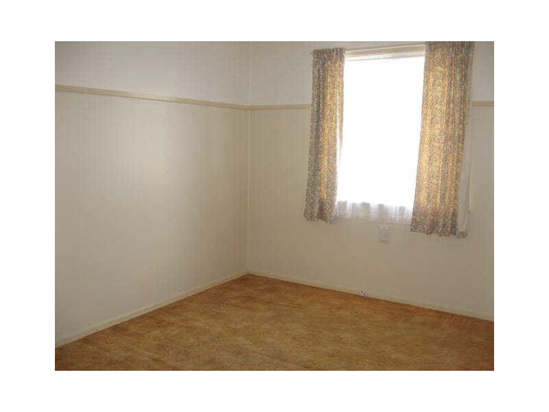 21 Fourth Avenue, Harristown QLD 4350