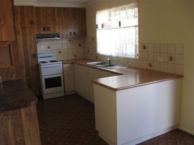 82 Boshammer Street, Rangeville QLD 4350