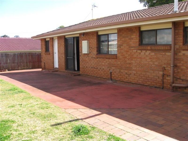 82 Boshammer Street, Rangeville QLD 4350